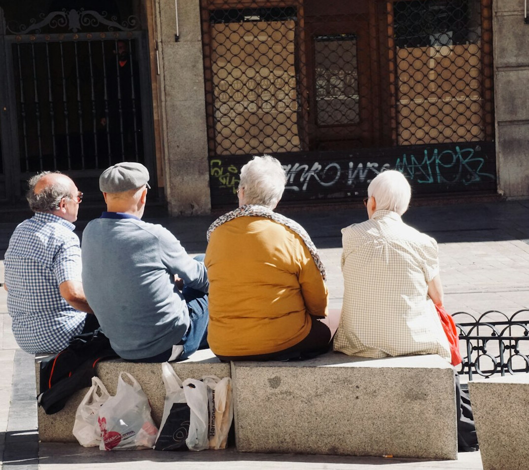 senior travelers on budget tour