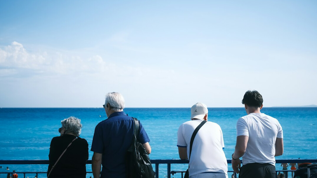 senior discount travel